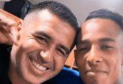 Román negocia la vuelta de Sebastián Villa al Xeneize
