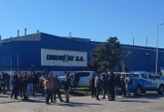 Entre Ríos: una fábrica de baterías cierra sus puertas y más de 100 trabajadores se quedan sin trabajo