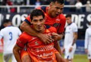 Sarmiento no detiene su marcha triunfal: le ganó a Sol de América y escaló al cuarto puesto