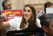 Pagano afirmó que el Gobierno “acalla” a los periodistas “con pauta”