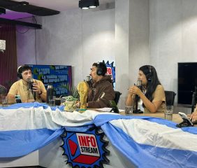 ¿El amor tiene edad? El debate que abrió “La Tarde de Info” y generó opiniones encontradas