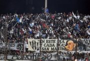 Del escenario al tablón: por qué el Indio Solari se volvió parte del fútbol argentino