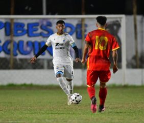 Central Argentino lo dio vuelta sobre el final y se quedó con un triunfazo ante Instituto Santiago