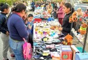 El municipio promueve el emprendedurismo con una “Feria Especial del Día del Padre”