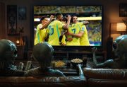 Los extraterrestres pegaron el faltazo: Brasil goleó y no hubo abducciones