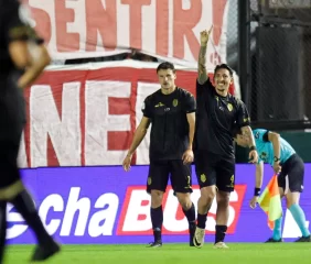 Barracas dio el golpe ante Huracán y avanzó a los octavos de la Copa Argentina