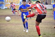 Boca y Sportivo igualaron en el clásico de Tintina y homenajearon a Felipe Gómez