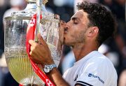 Cerúndolo conquistó Queen’s y escribió una página dorada para el tenis argentino