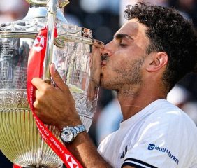 Cerúndolo conquistó Queen’s y escribió una página dorada para el tenis argentino