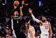 San Antonio Spurs sorprendió a New York Knicks y sigue vivo en la final de la NBA