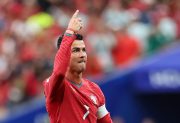 Los dos récords que batió Cristiano Ronaldo tras anotar un doblete ante Uzbekistán