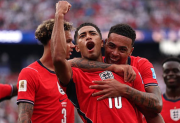Inglaterra venció a Panamá y terminó como líder