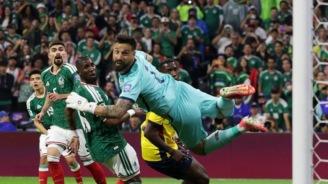 EN VIVO: México es superior en el juego y derrota 2 a 0 a Ecuador en el primer tiempo