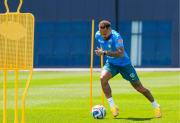 Neymar volvió a entrenarse con normalidad y Brasil se ilusiona