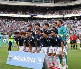 Con Messi entre los titulares, así formaría Argentina ante Islandia
