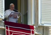 El papa León XIV pidió ayuda internacional para Venezuela y envió una asistencia económica tras el terremoto