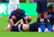 Manuel Ugarte sufrió una rotura de ligamentos y estará varios meses afuera
