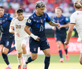 Uruguay perdió con España y quedó eliminada del Mundial