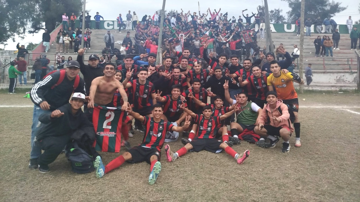 Villa Unión se fuerte en la Curva y festejó ante Agua y Energía en el clásico chico de La Banda