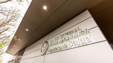 Fue a comprar droga, lo emboscaron y terminó apuñalado