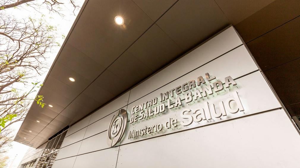 Fue a comprar droga, lo emboscaron y terminó apuñalado