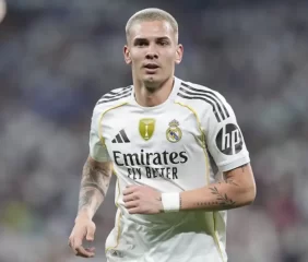 Mastantuono, muy cerca de dejar el Real Madrid para jugar en Fiorentina.