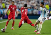 Argentina-Suiza: Embolo terminó expulsado por simular una infracción