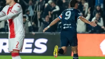 Independiente Rivadavia derrotó a Huracán y logró su primera victoria en el Torneo Clausura