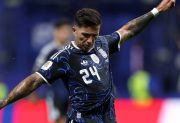 Video: el golazo de Enzo Fernández y el cabezazo del Toro Martínez para la épica remontada ante Inglaterra