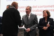 El gobernador Elías Suárez presidió el acto central por el Día del Médico y ratificó el compromiso del estado con el arraigo de la salud pública rural