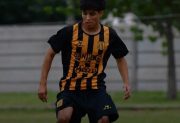 Mitre derrotó a Yanda y sigue sumando en el Torneo Anual