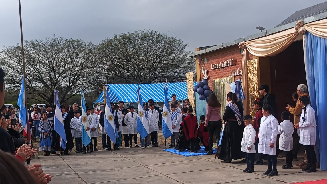 La Escuela N° 773 de La Cañada celebró sus 50 años con un emotivo homenaje a quienes hicieron posible su creación