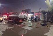 Incendio en una vivienda de Añatuya: una mujer mayor resultó ilesa
