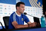 El DT Lionel Scaloni habló sobre Malvinas por el cruce Argentina vs Inglaterra: “No voy a meter más leña al fuego”