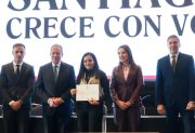 “Detrás de cada uno hay una historia de esfuerzo”: Mariela Nassif en la entrega de certificados del programa Santiago Crece con Vos