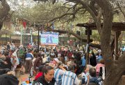 FOTOS. Así esperaban la final del Mundial 2026 en el Patio del Indio Froilán