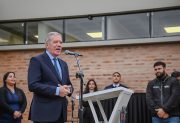 Elías Suárez inauguró una UPA en el B° Sarmiento: “los recursos asignados a la salud pública no representan un gasto”
