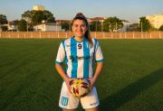 La santiagueña Belén Spenig fue presentada como refuerzo de Sport Recife