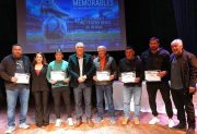 El municipio distinguirá a jugadores destacados de vóley y básquet bandeños