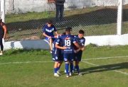 Vélez derrotó a Independiente de Fernández y avanzó a las semifinales del Torneo Anual