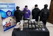 Desbaratan a una banda narco tras simultáneos allanamientos en Santiago Capital y Frías