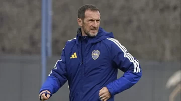 Sin Paredes y con posibles cambios: el equipo que piensa Arruabarrena para visitar a Riestra