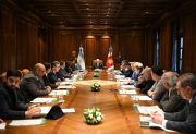 Cuándo se cobra la segunda cuota del bono de $600.000 y el sueldo para empleados públicos de Santiago del Estero