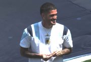 Las cábalas se respetan: De Paul y Paredes comieron caramelos mientras se realizaba la previa del Mundial 2026