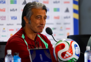 El entrenador de Suiza desestimó las críticas contra los árbitros y habló de Argentina