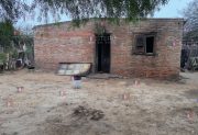 Las impactantes imágenes del incendio fatal en Fernández: así quedó la vivienda donde murió un hombre