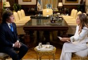 Milei habló sobre la Selección Argentina y el la bandera de Malvinas: “No hay que mezclar el agua y el aceite”
