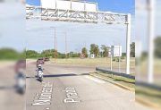 Otra vez en el B° Tarapaya: apedrearon a una camioneta de la policía