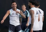 Sin los titulares, Argentina retornó a los entrenamientos tras el triunfo frente a Suiza