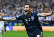 Messi le saca ventaja a Mbappé en la carrera por la Bota de Oro adidas